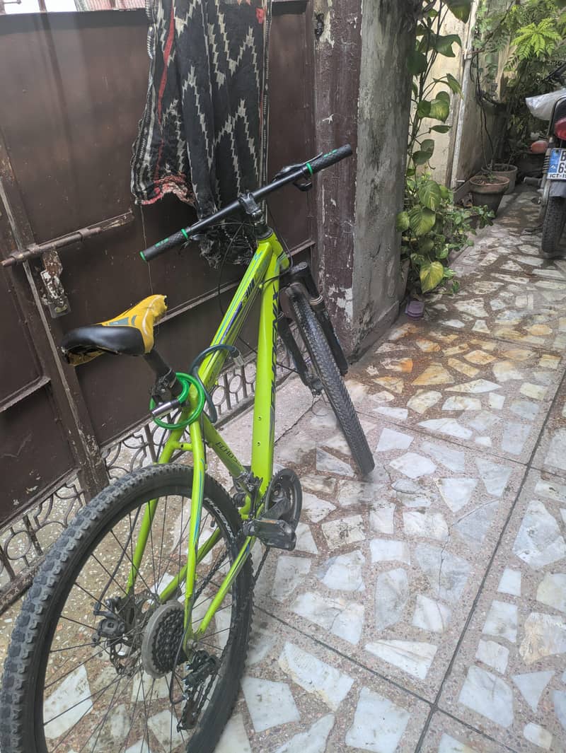 Phoenix bicycle 0