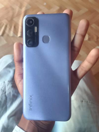 Infinix Hot 11
