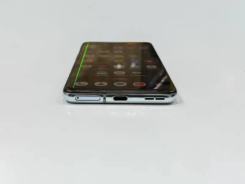 One Plus 8T 1