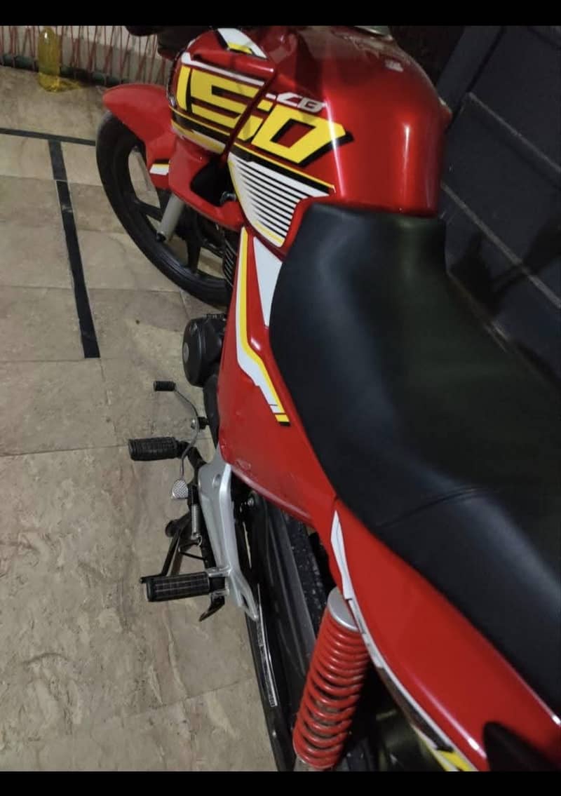 Honda cb150f 2
