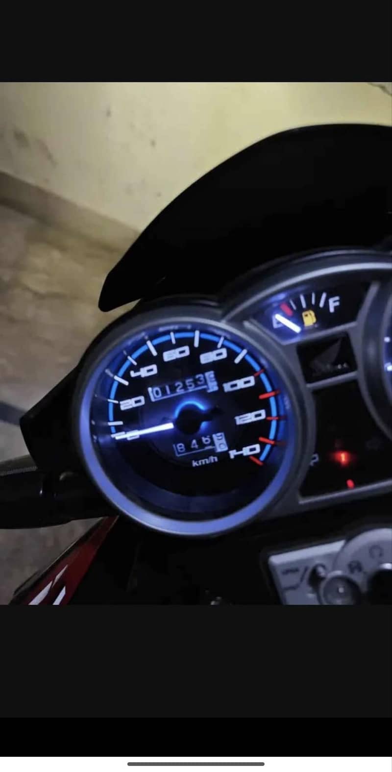 Honda cb150f 4