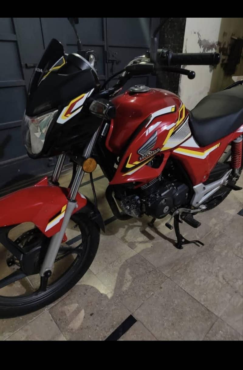 Honda cb150f 5