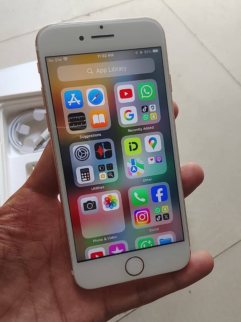 Apple iPhone 7 7