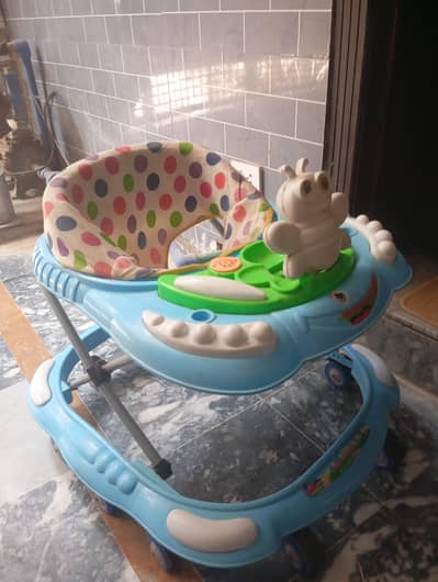 baby walker 10/10 condition just 2 months used