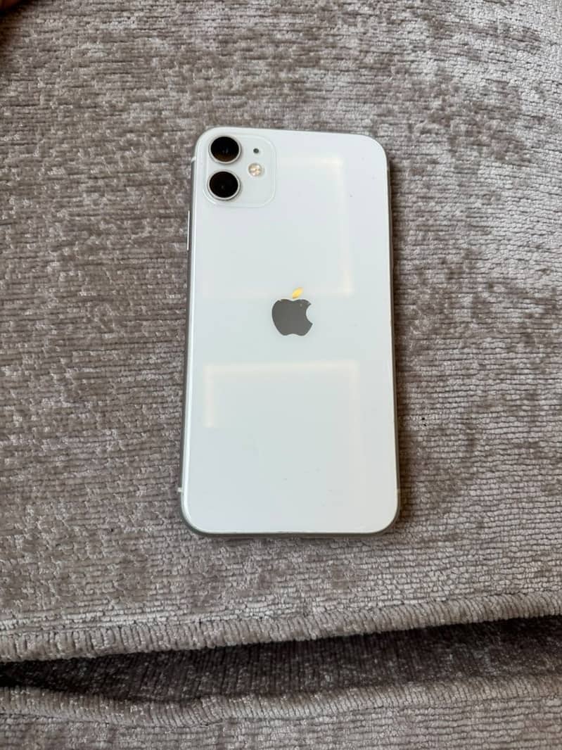 Apple iPhone 11 3