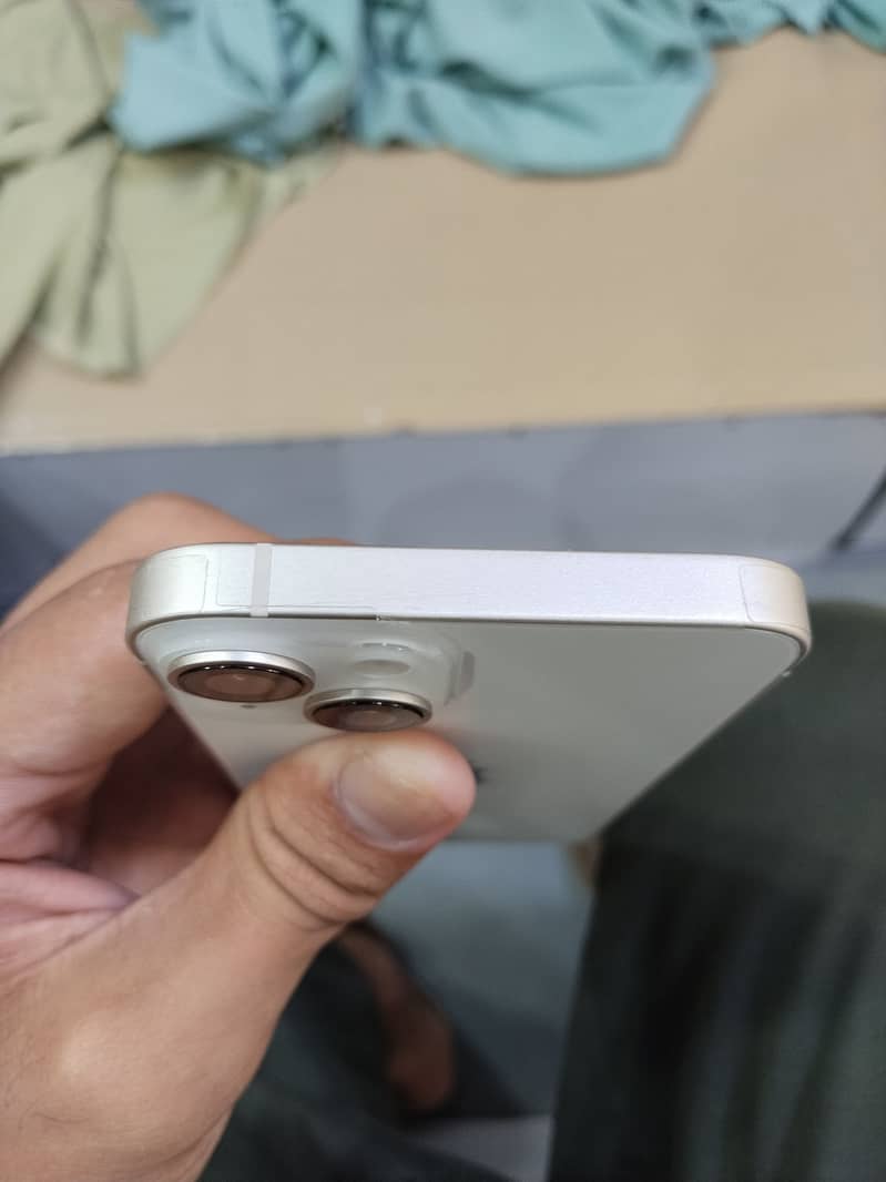 Apple iPhone 14 2