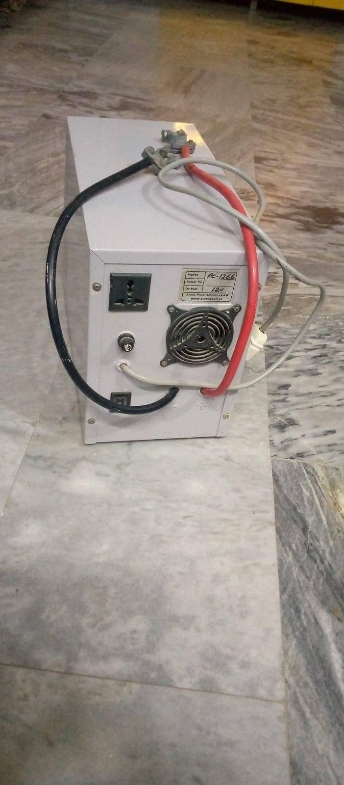 Simtek UPS 1