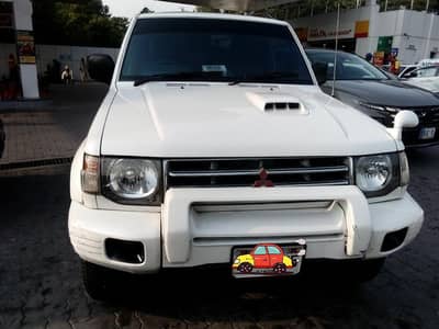Mitsubishi Pajero 1993