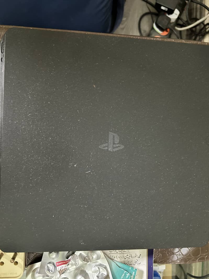 Ps4slim 0