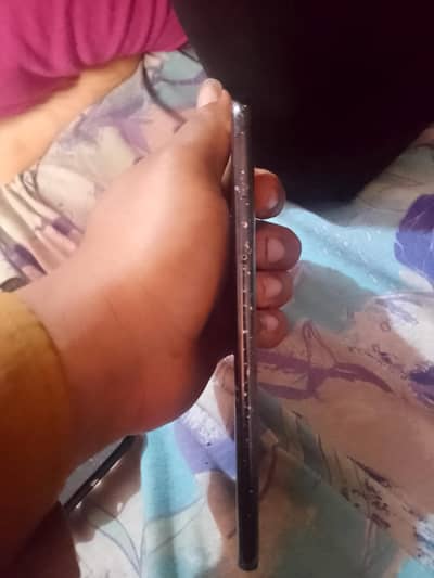 LG V30