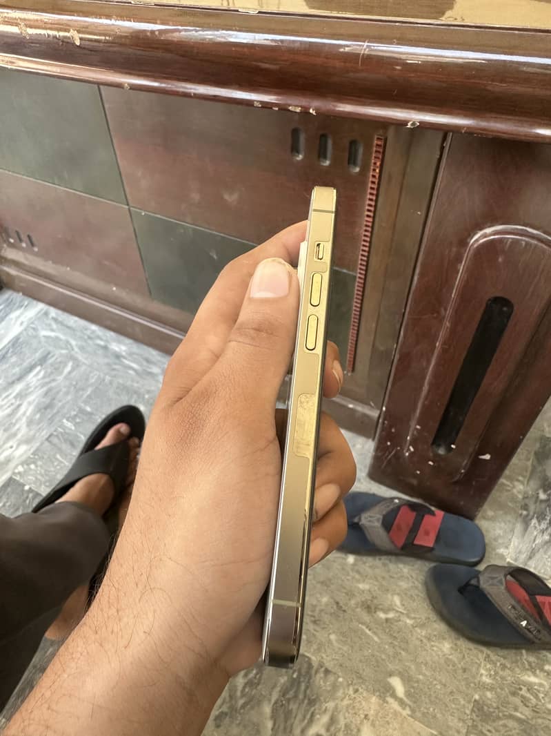 Iphone 14 pro 1