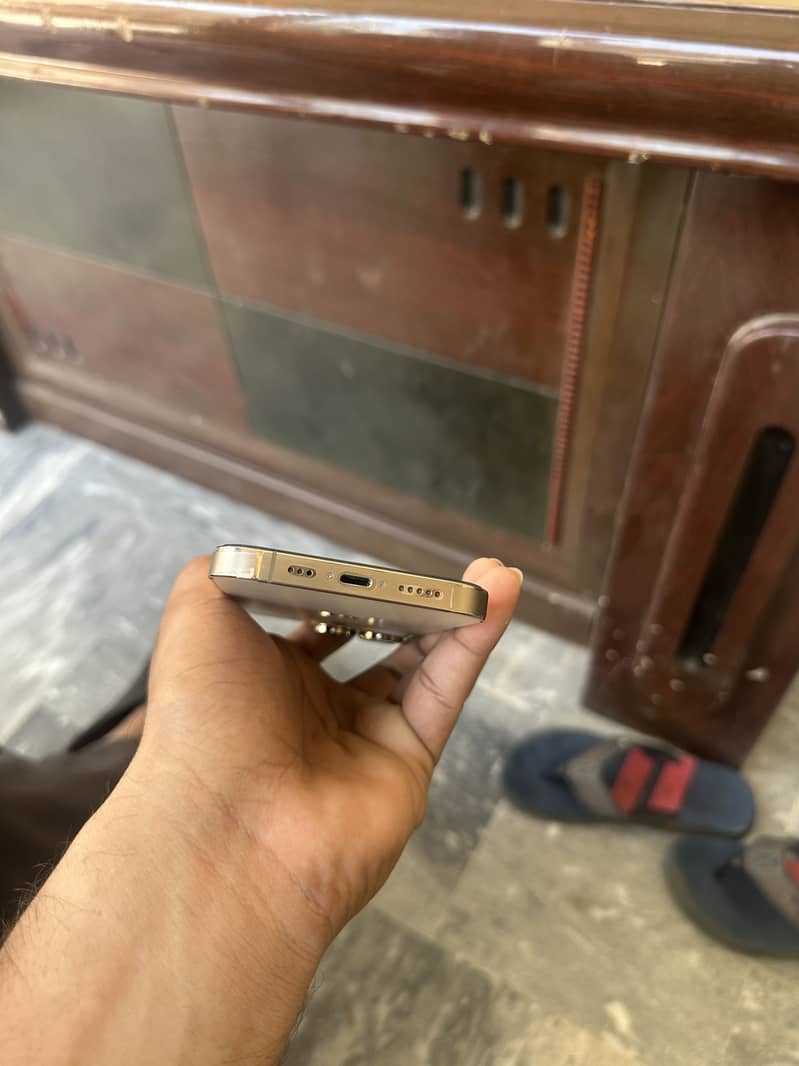Iphone 14 pro 2