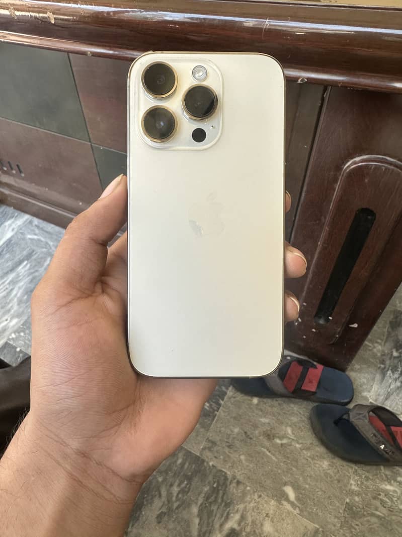 Iphone 14 pro 4