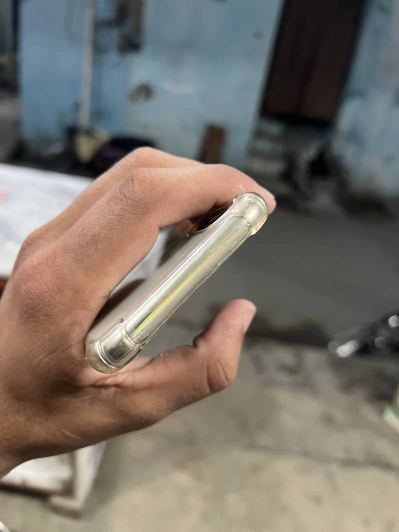 Apple iPhone X 1