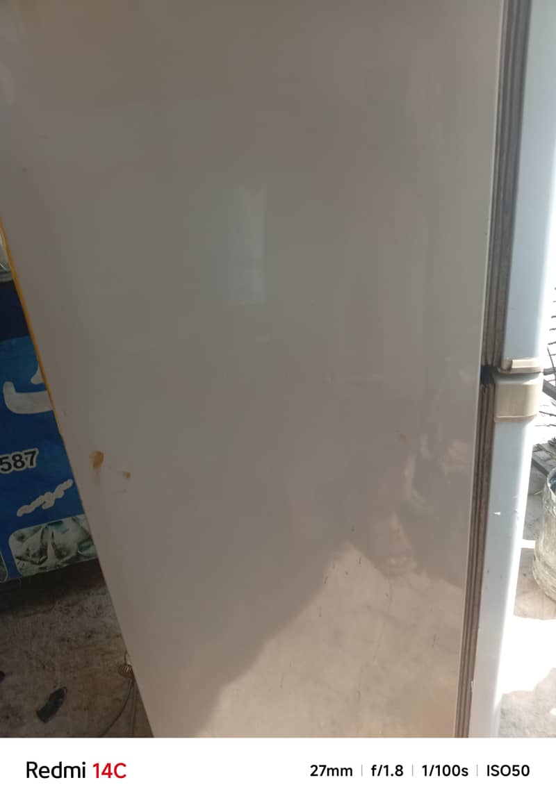 medium size fridge 5