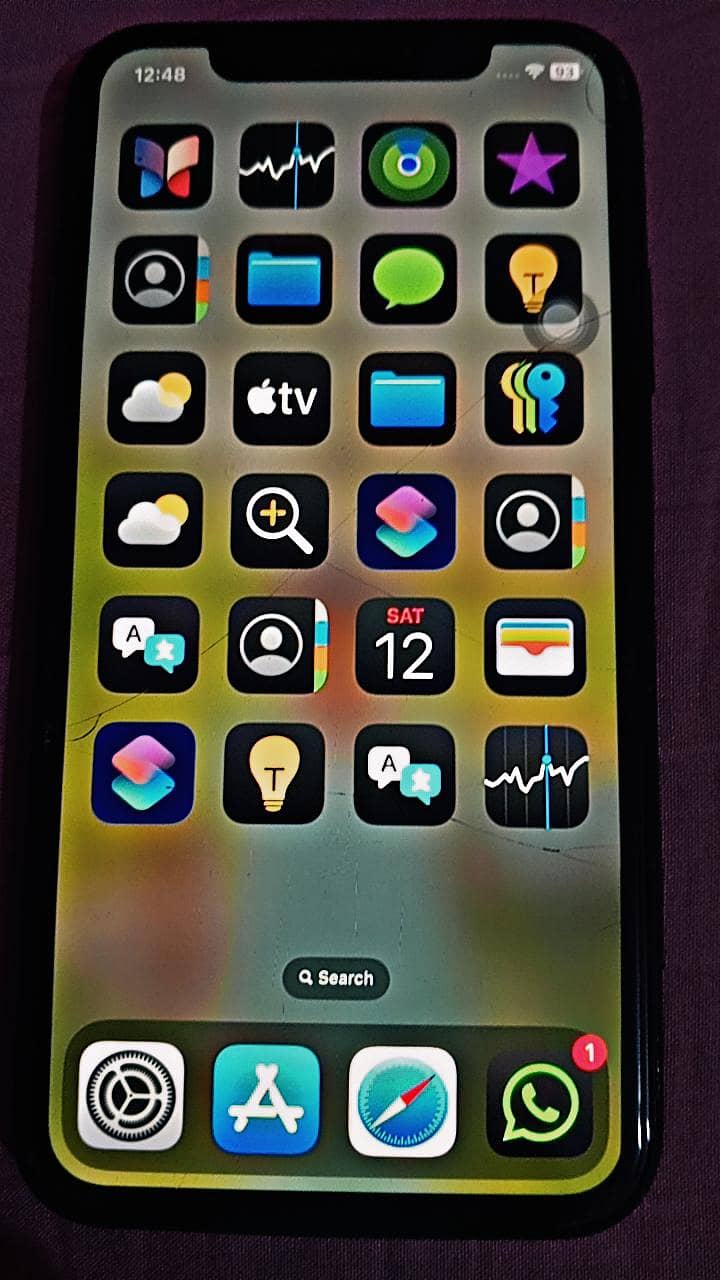 iPhone XR 0