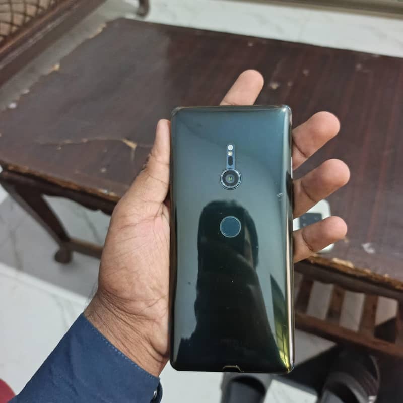 Sony XZ3 2