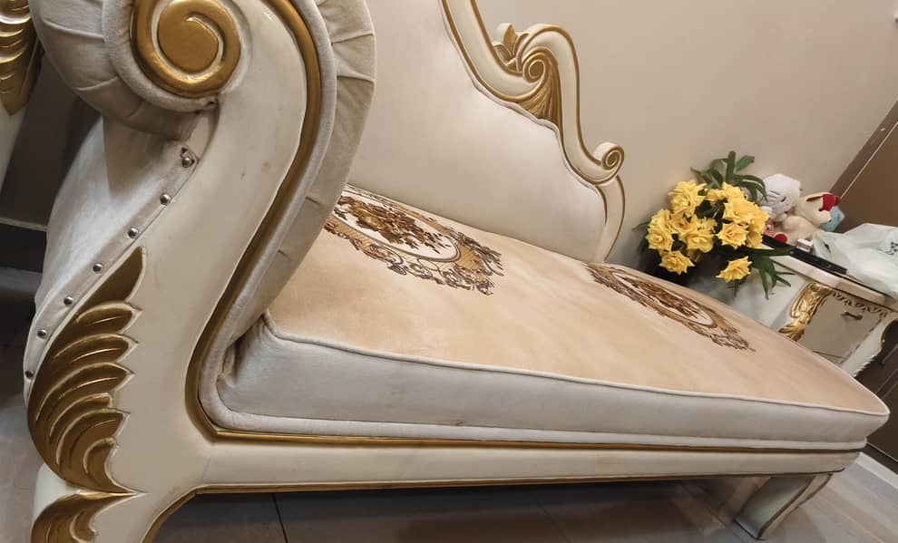 Handmade Solid Wood Deewan 2