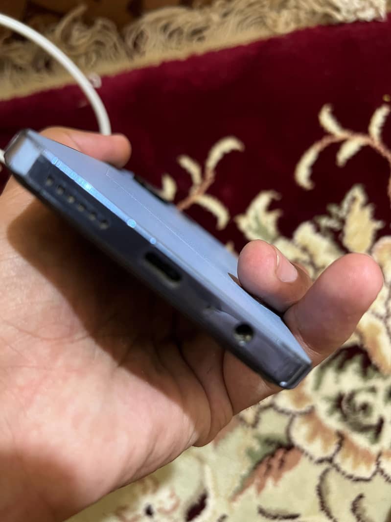Tecno comon 20 1