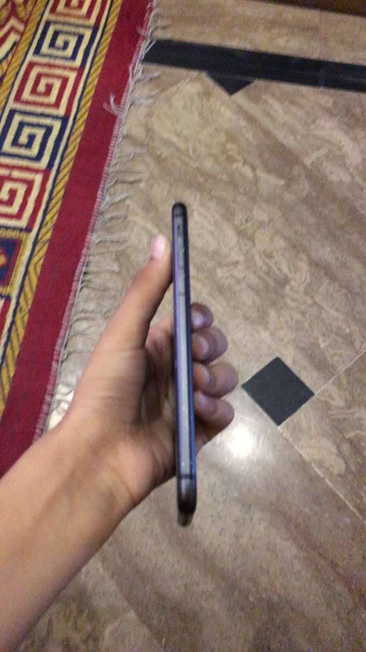 Apple iPhone 8 2