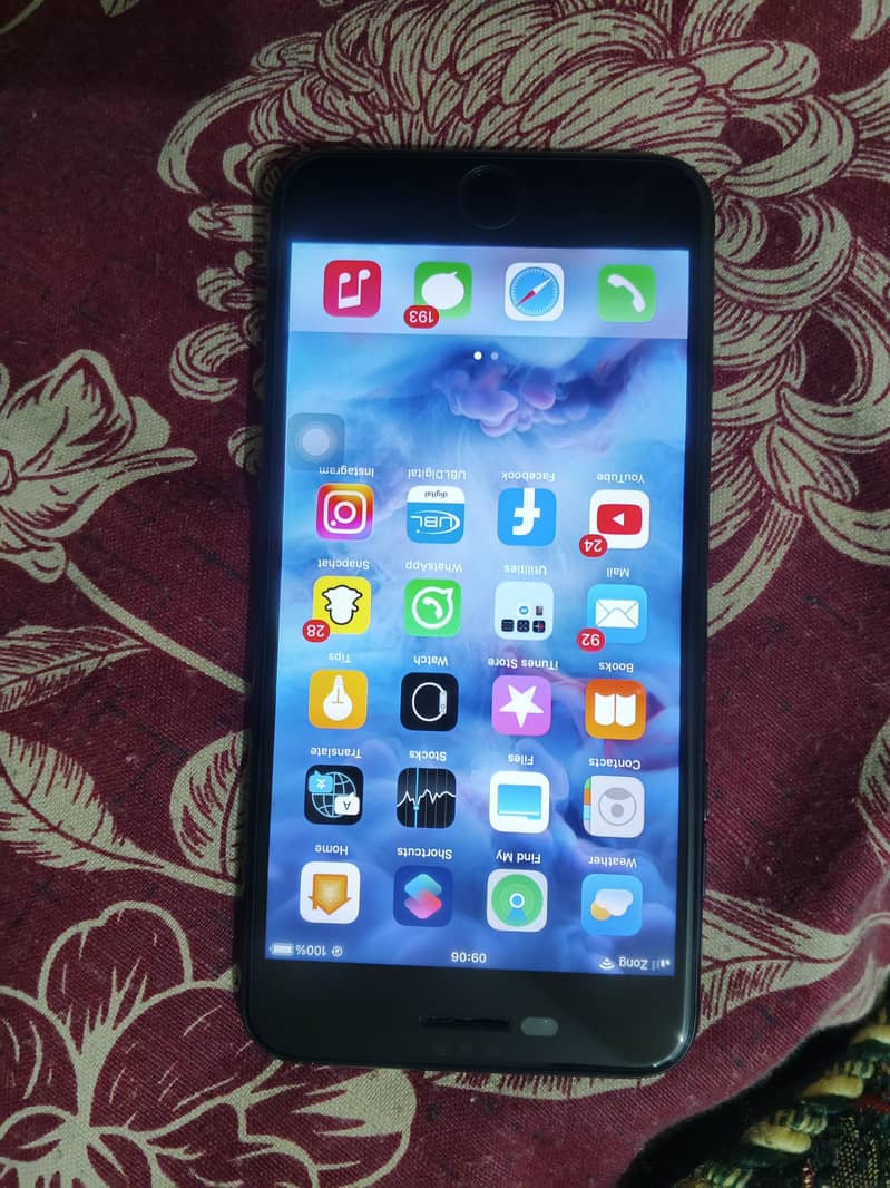 iPhone 7 plus 1