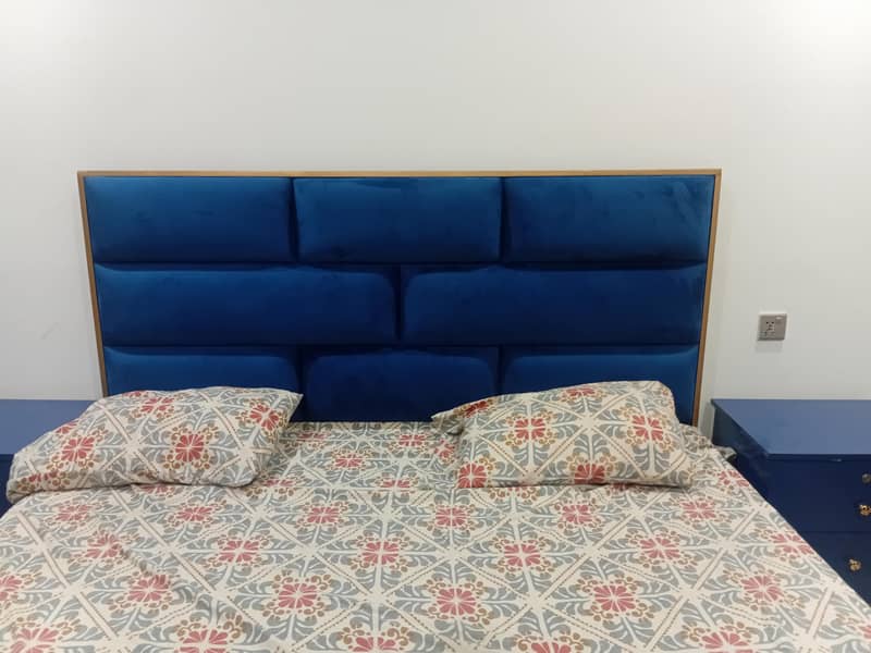 panel bed 0