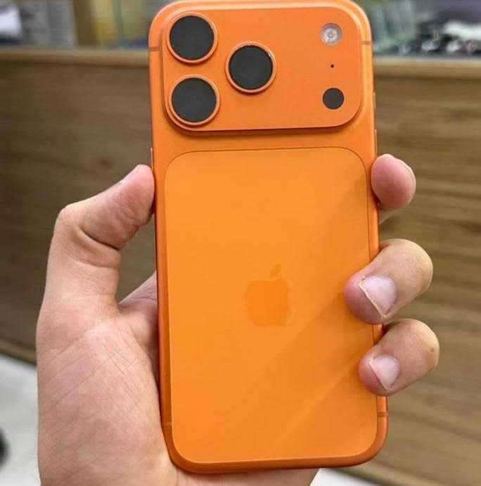 Apple iPhone 17 Pro Max 1