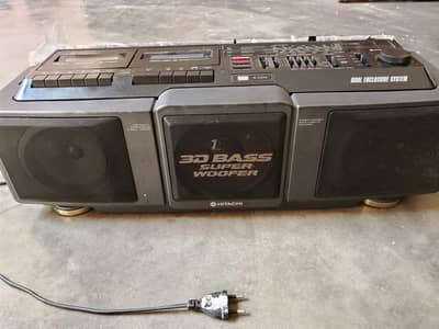 Brand New casset player HITACHI