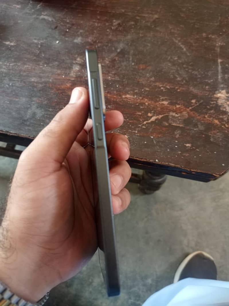 Samsung Mobile A36 3