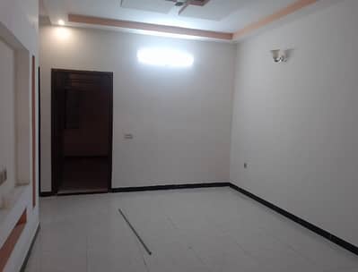 3 Bed Drawing Dining On 1st Floor