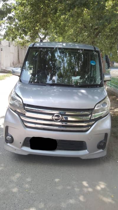 Nissan Dayz Roox Highway star 2014