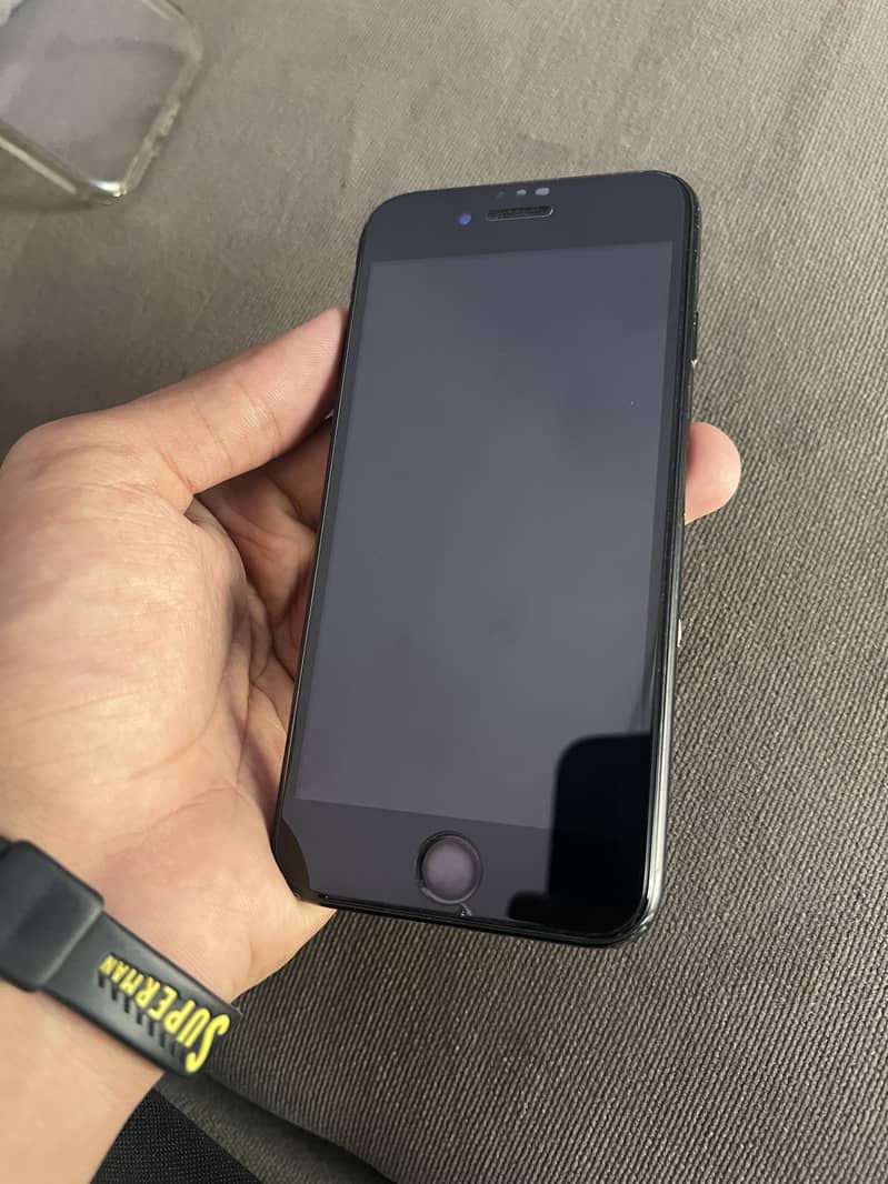 Apple iPhone 7 4