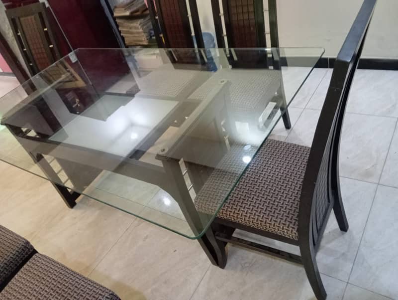 6 seater Dining Table 3