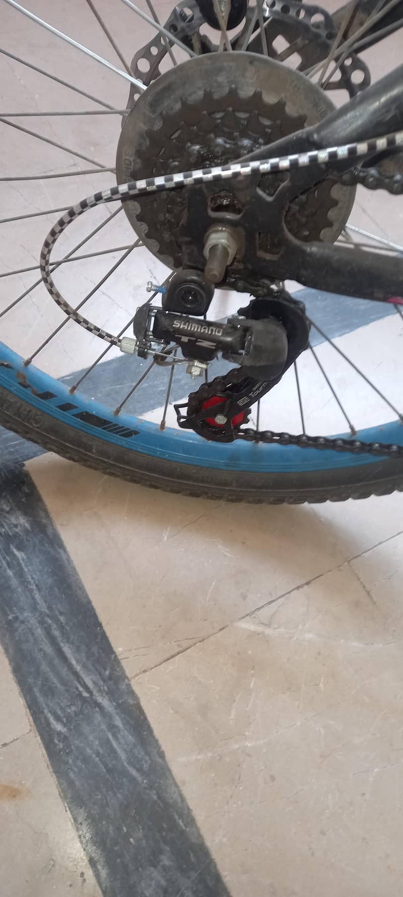 Mountain bicycle 10