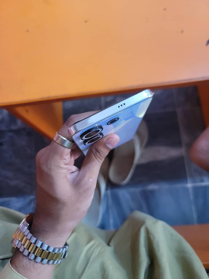 Tecno CAMON 20 4
