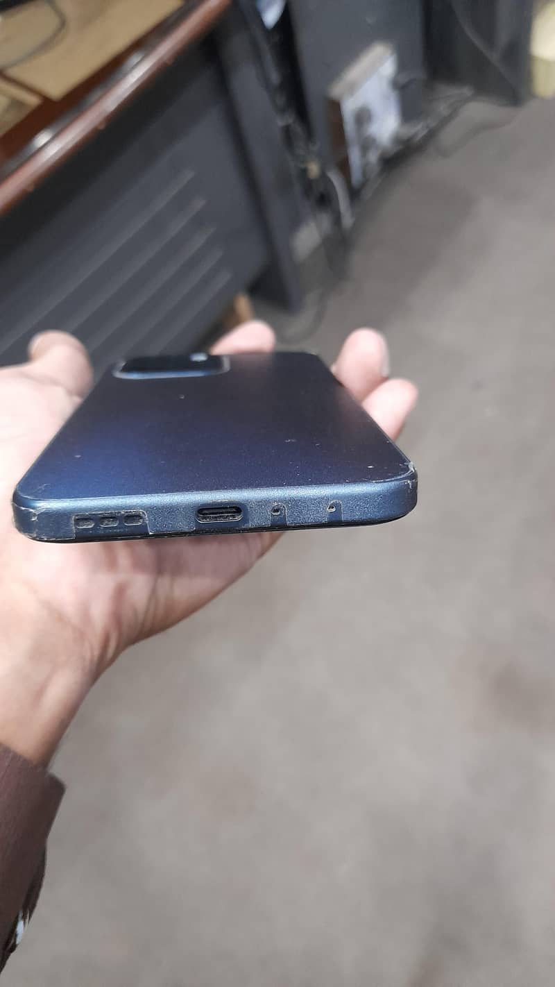 OPPO A6 1