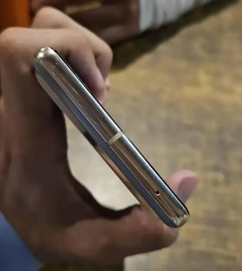 Google pixel 7 pro dotted 0