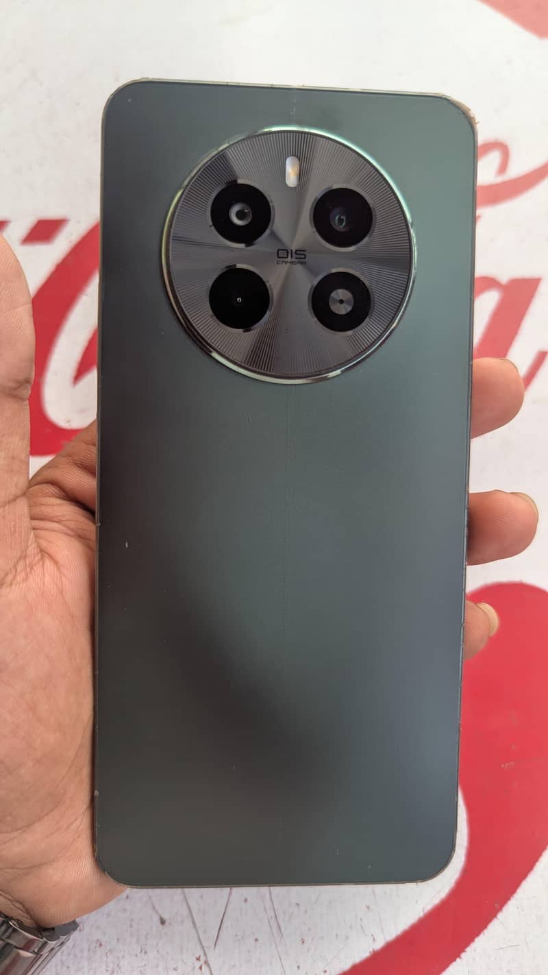 Realme 12 0