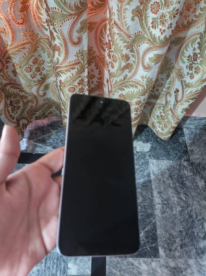 Xiaomi Redmi 13 0