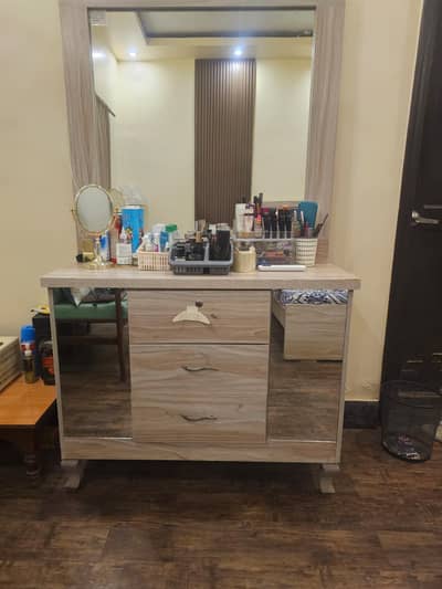 Laminated Wood Dresser for sale
