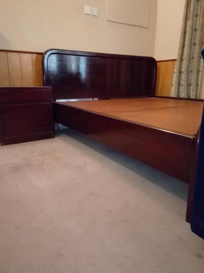 Pure Wood Queen Sized Bed Set with 2 Side tables