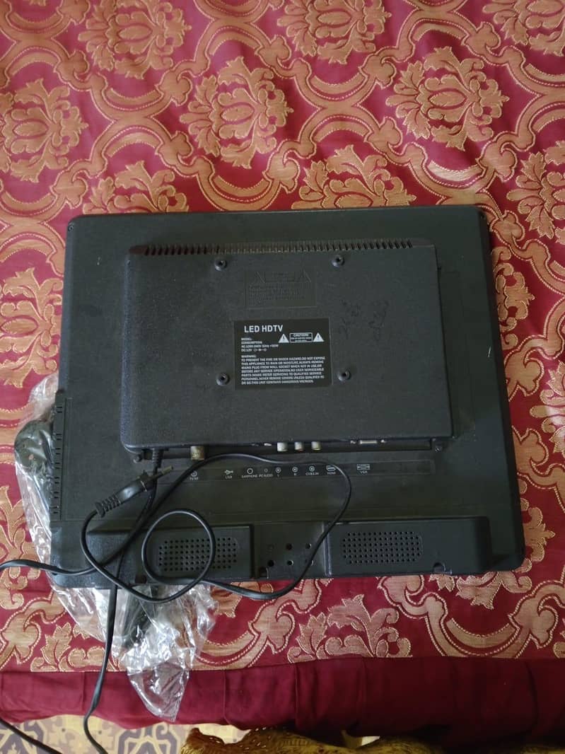 TV LCD 0
