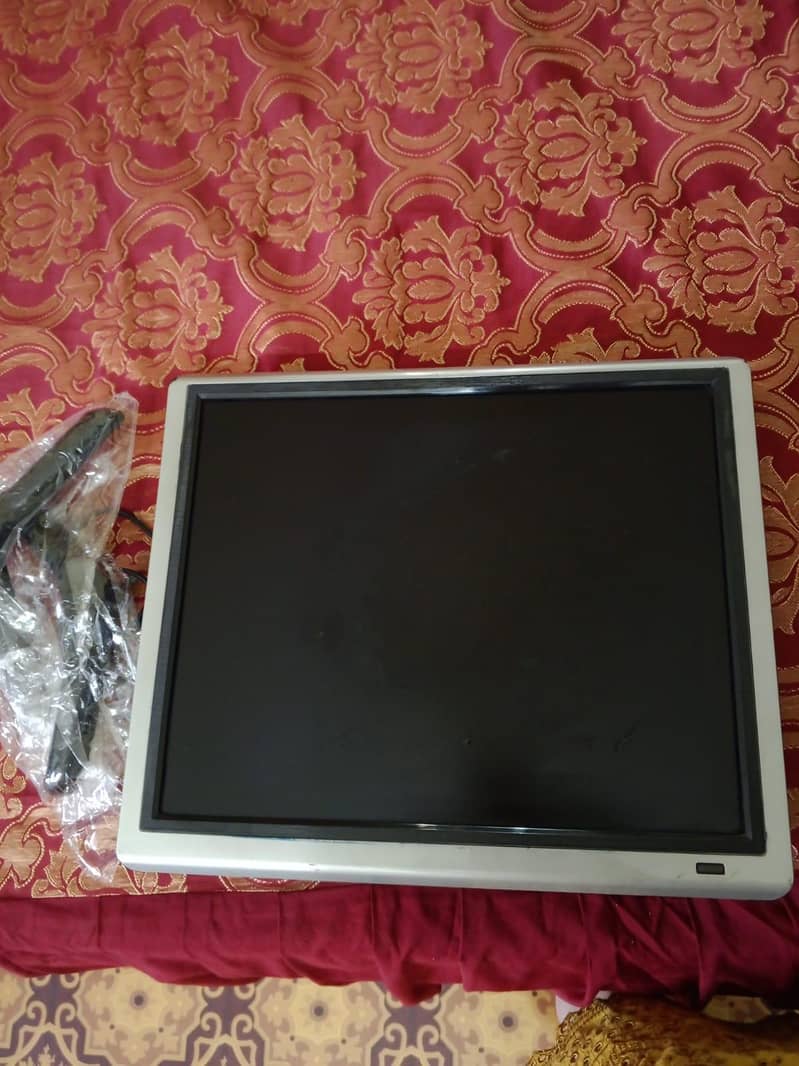 TV LCD 3