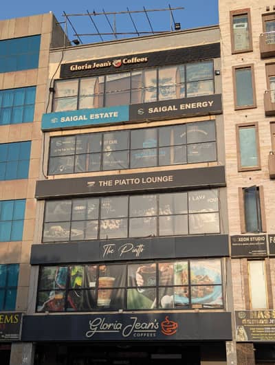 5 Marla Commercial Plaza for Sale with 13 lac rental income Facing Talwar Chowk | Rented to Gloria Jean's | Bahria Town Lahore