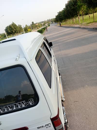 Suzuki Bolan 2011