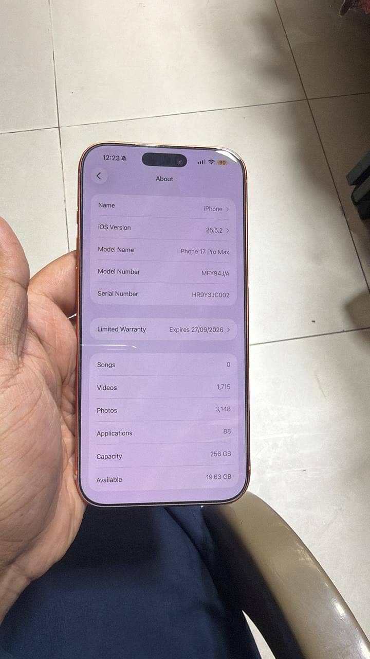 Apple iPhone 17 Pro Max 1