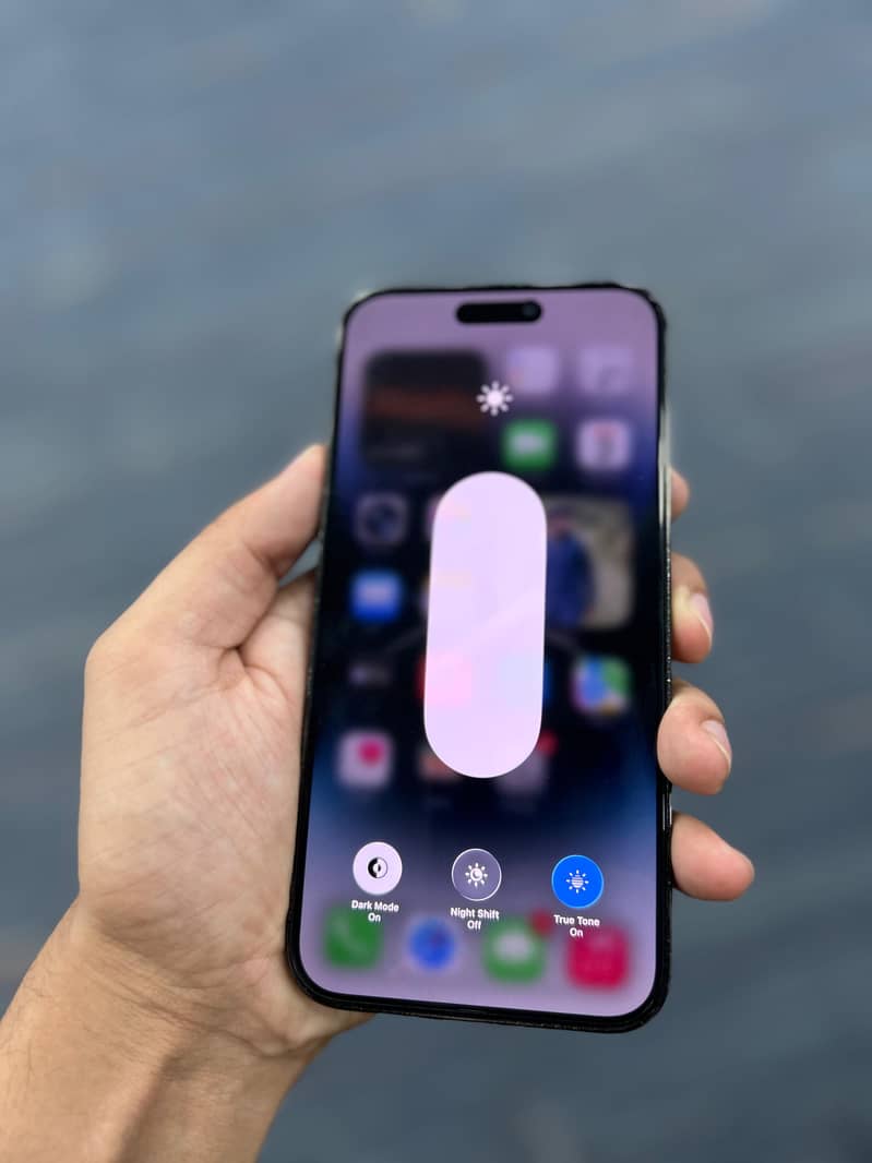 iPhone 14 Pro Max 6