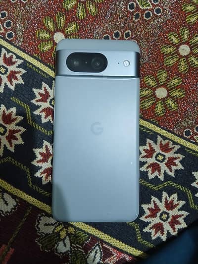 Google Pixel 8