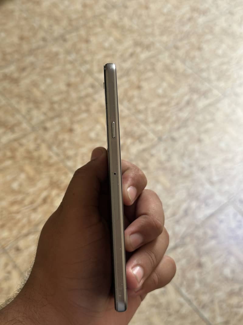 Samsung Mobile A7 2