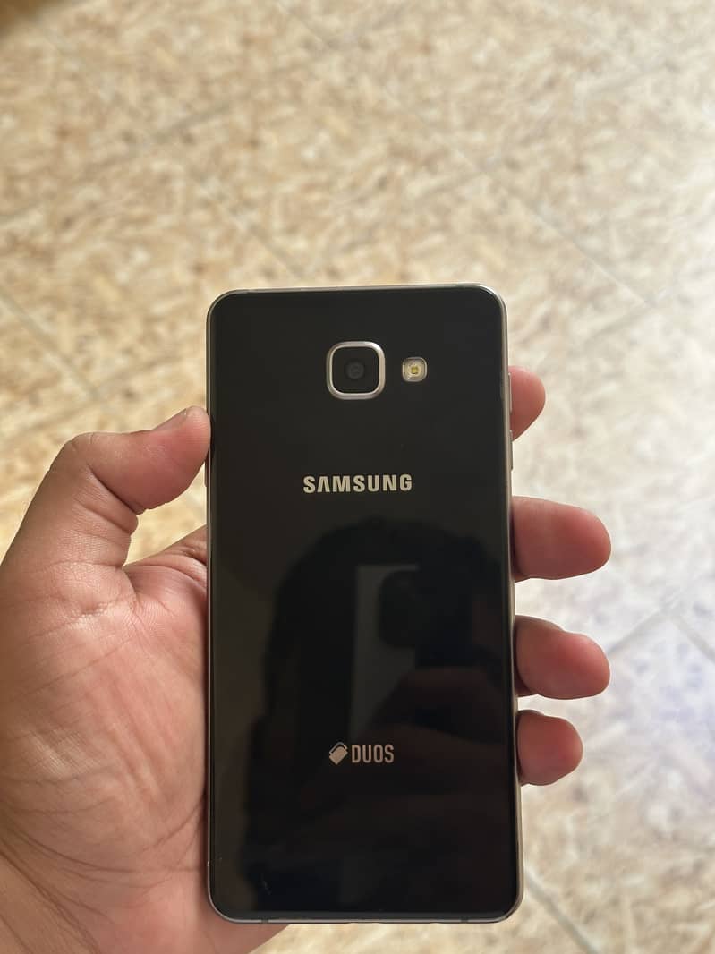 Samsung Mobile A7 4